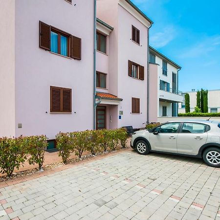 Apartments And Rooms Camaiore Rovinj Luaran gambar