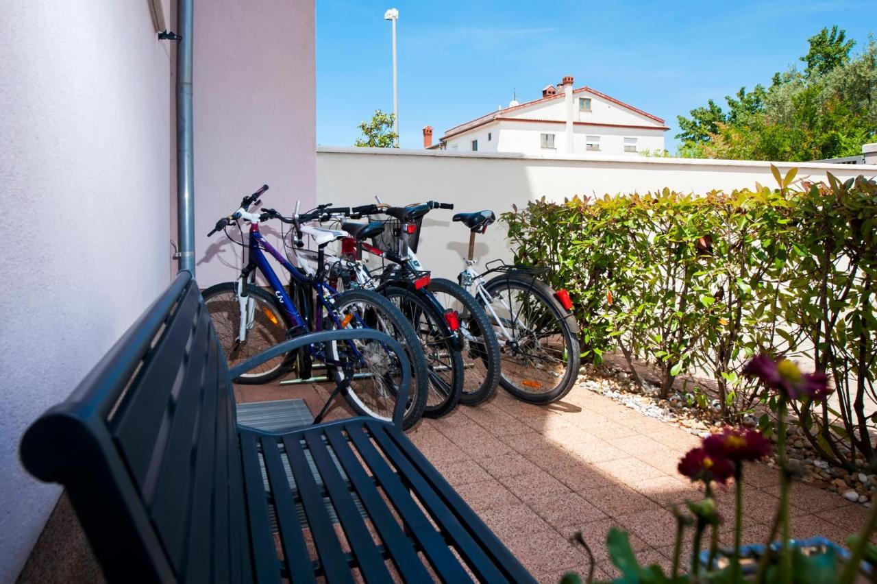 Apartments And Rooms Camaiore Rovinj Luaran gambar
